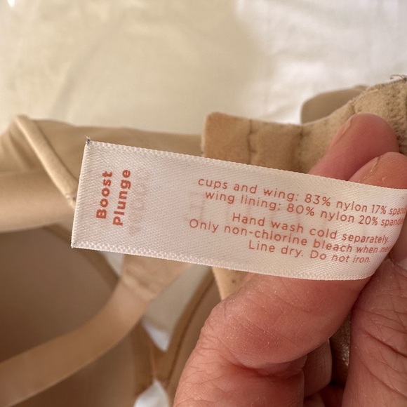 Cacique Boost Plunge smoothing back bra 46 DDD in dark nude - Picture 6 of 7